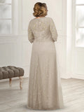 A-Line Mother of the Bride Dress Plus Size Elegant Jewel Neck Floor Length Lace Half Sleeve with Appliques