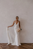 Mermaid Deep V-Neck Backless Wedding Dresses