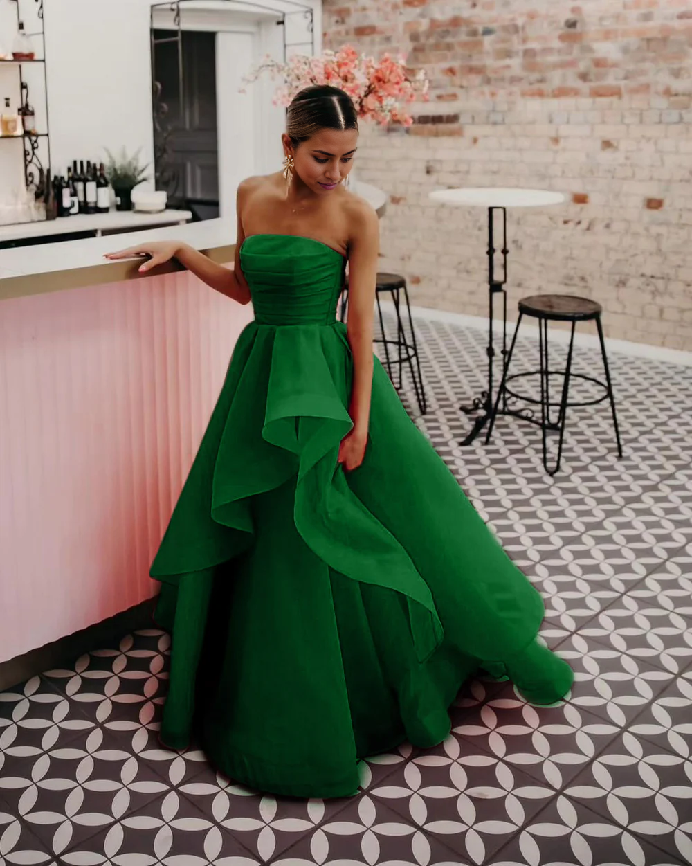 Ombre Organza Strapless Straight Neck A-line Crafted Prom Dress main image 1