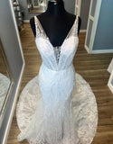 Mermaid V-Neck Train Open Back Lace Wedding Dress