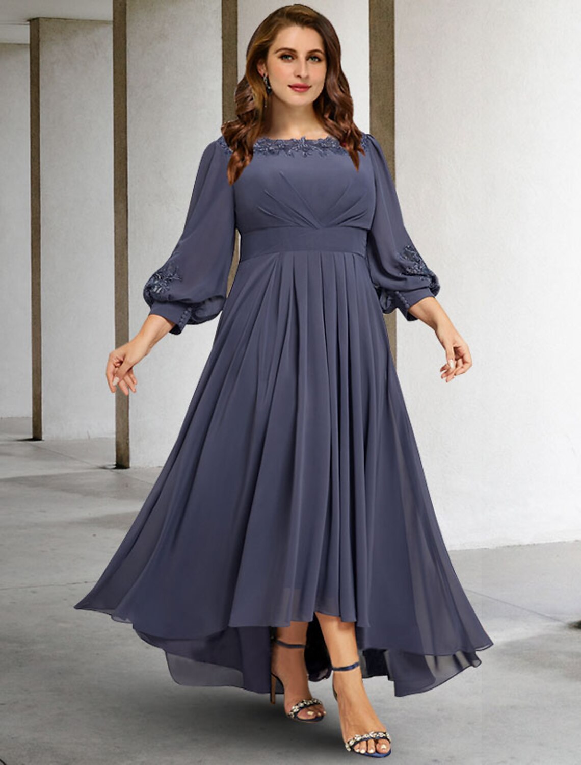 A-Line/Princess Plunging Neck 3/4 Length Sleeve Floor-Length Pleats Feather Mother Of The Bride Dresses main image 1