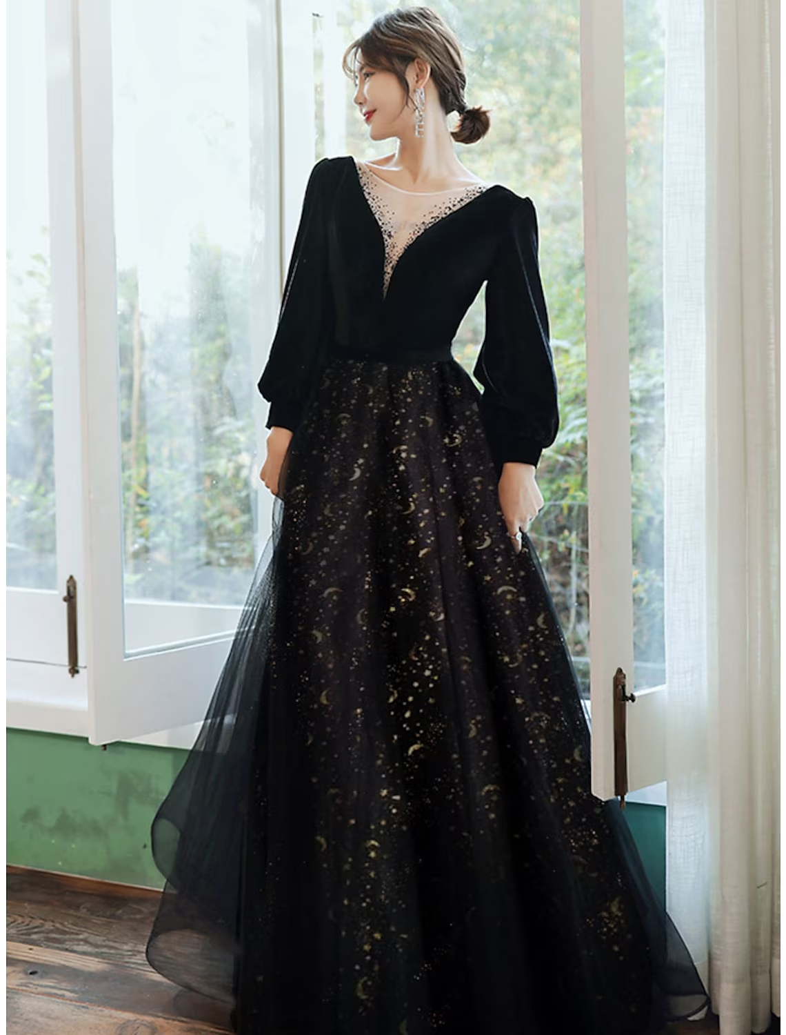 A-Line Evening Gown Sparkle Dress Wedding Guest Floor Length Long Sleeve V Neck Satin with Crystals Sequin