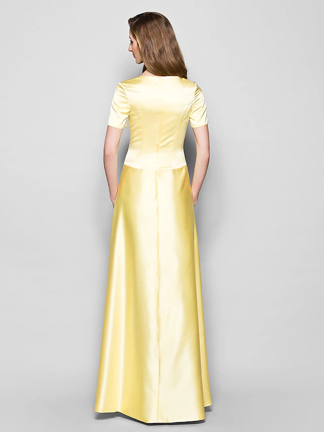 A-Line Mother of the Bride Dress Vintage Plus Size Elegant Jewel Neck Floor Length Satin Short Sleeve with Sash / Ribbon Ruched Crystals