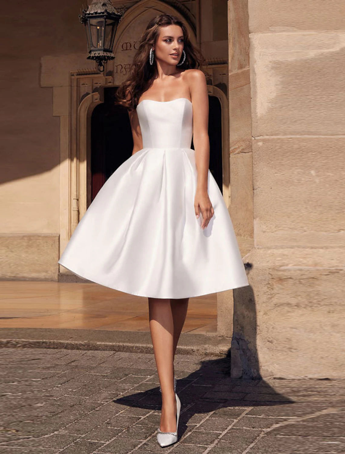 Reception Little White Dresses Wedding Dresses A-Line Sweetheart Strapless Knee Length Satin Bridal Gowns With Solid Color