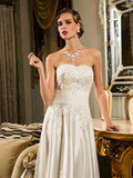 Little White Dresses Wedding Dresses Asymmetrical A-Line Strapless Sweetheart Lace With Appliques Button