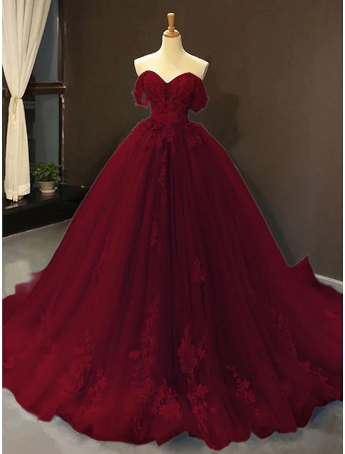 Ball Gown Prom Dresses Floral Dress Wedding Quinceanera Court Train Short Sleeve Sweetheart Lace with Pleats Appliques