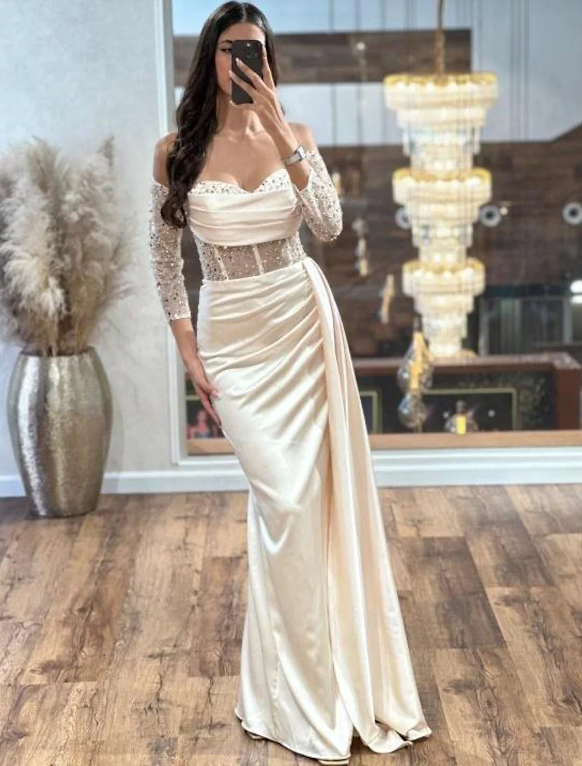 Sheath / Column Prom Dresses Elegant Dress Formal Prom Floor Length Long Sleeve Sweetheart Satin with Sequin Slit