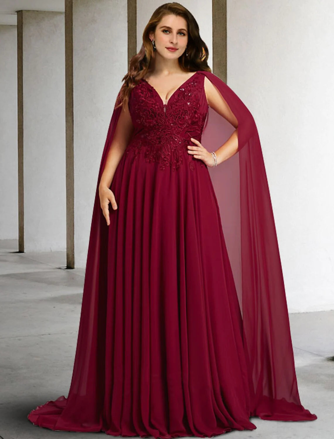 A-Line Mother of the Bride Dress Elegant Cape Dress Plus Size V Neck Sweep / Brush Train Chiffon Lace Sleeveless Cap Sleeve No with Pleats Beading Appliques