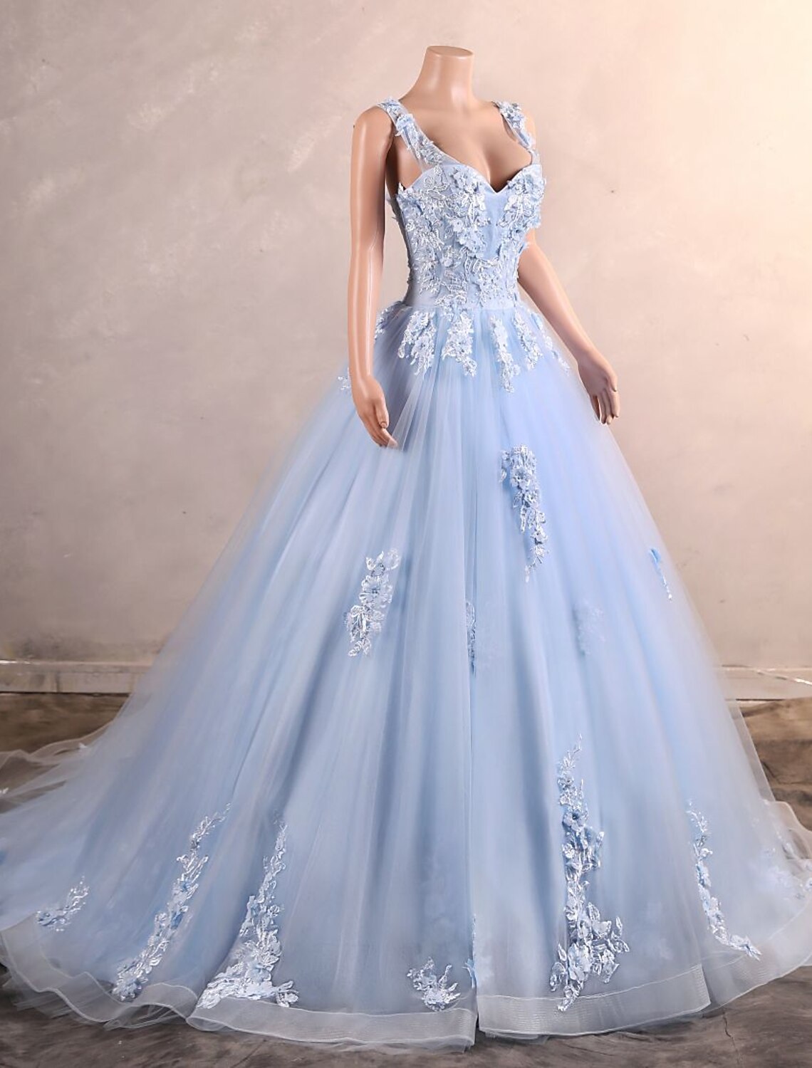 Court dresses for sweet 16 cheap best sale