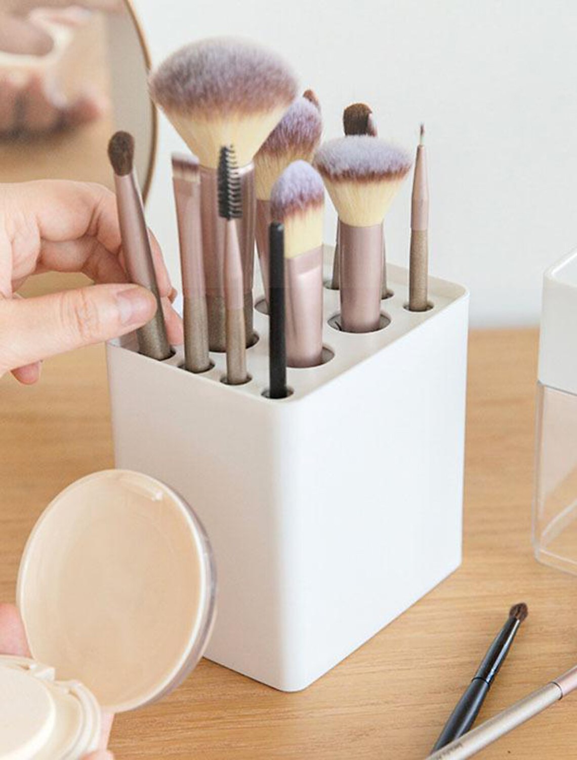 Makeup Brush Holder Dustproof Makeup Brush Organizer Pen Holder