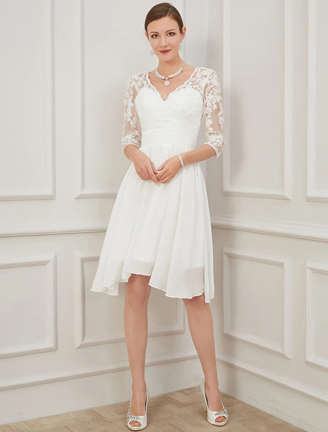 Bridal Shower Little White Dresses Wedding Dresses Knee Length A-Line Half Sleeve V Neck Chiffon With Draping Appliques