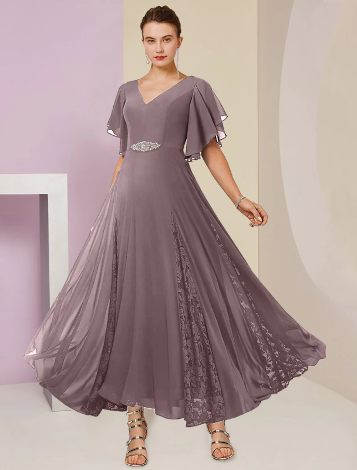 A-Line Mother of the Bride Dress Formal Wedding Guest Elegant V Neck Ankle Length Chiffon Lace Short Sleeve with Pleats Crystal Brooch