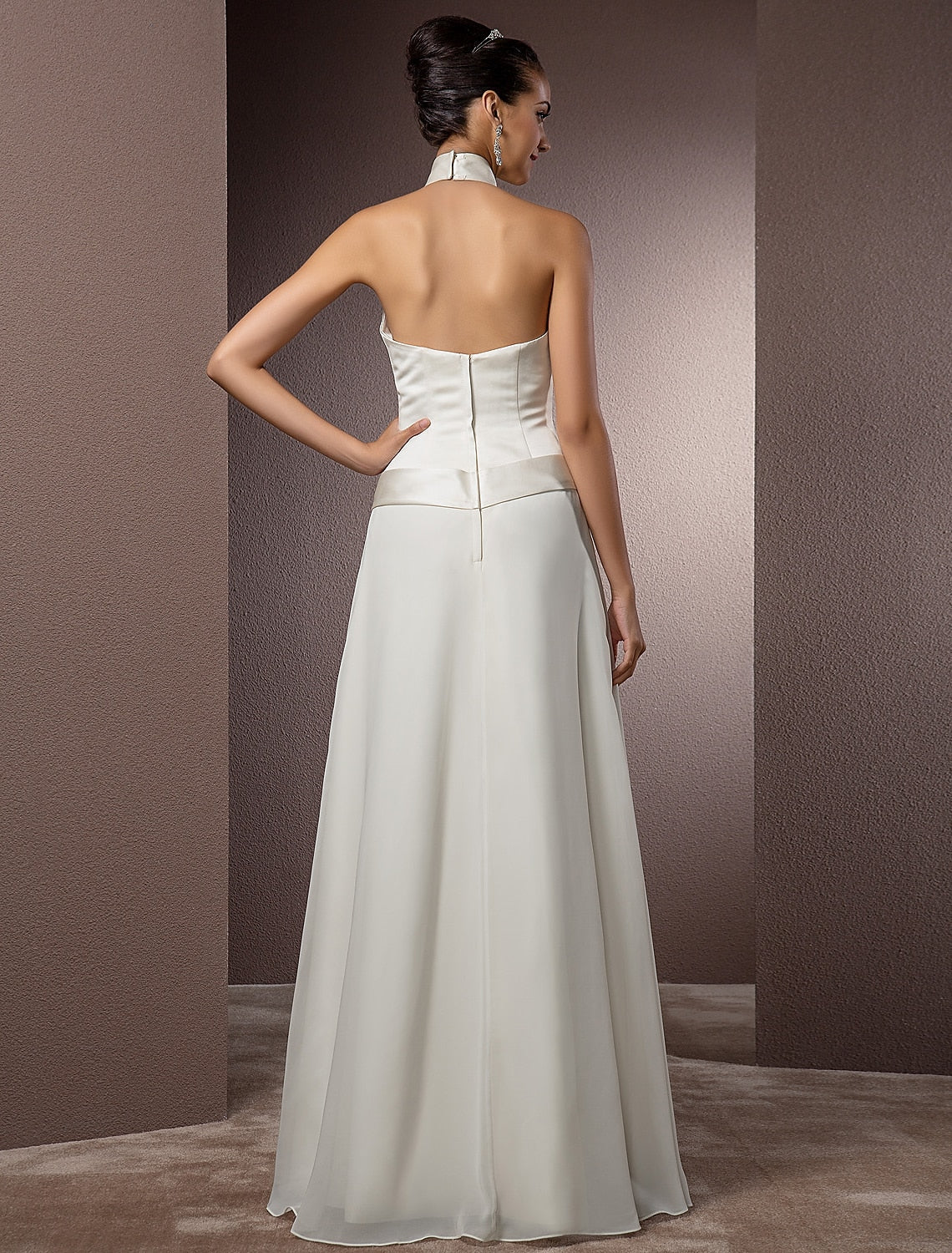 Hall Wedding Dresses Sheath / Column Halter Sleeveless Floor Length Satin Bridal Gowns With Sash / Ribbon
