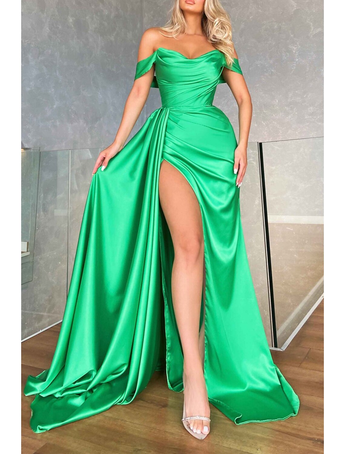 Green Trumpet Prom Dress