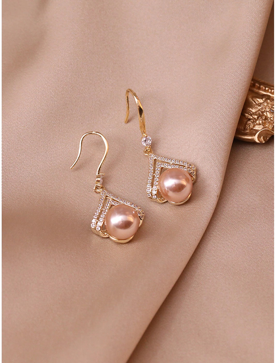 Women's Pearl Stud Earrings Fine Jewelry Classic Precious Stylish Earrings Jewelry Rose Gold For Gift Festival 1 Pair