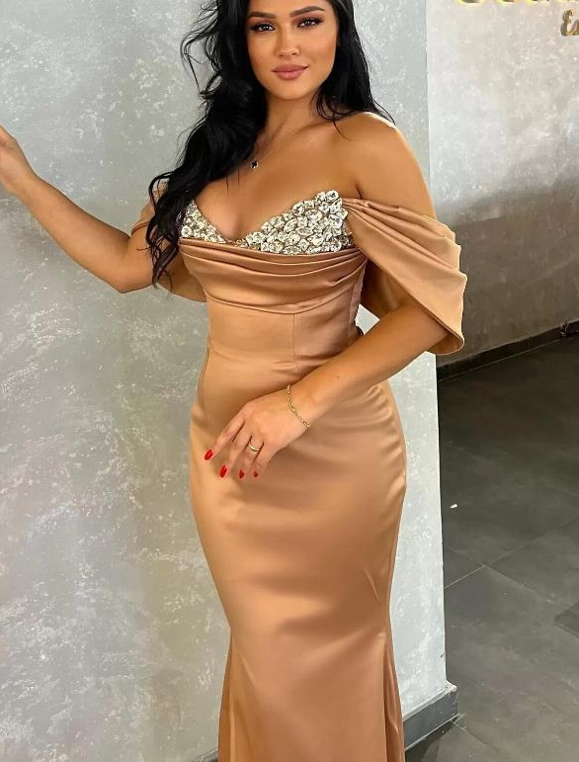 Mermaid / Trumpet Evening Gown Sexy Dress Formal Evening Sweep / Brush Train Sleeveless V Neck Charmeuse with Ruched Beading Pure Color