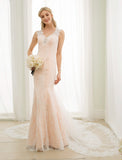 Hall Wedding Dresses Mermaid / Trumpet Plunging Neck Sleeveless Chapel Train Lace Bridal Gowns With Buttons Appliques