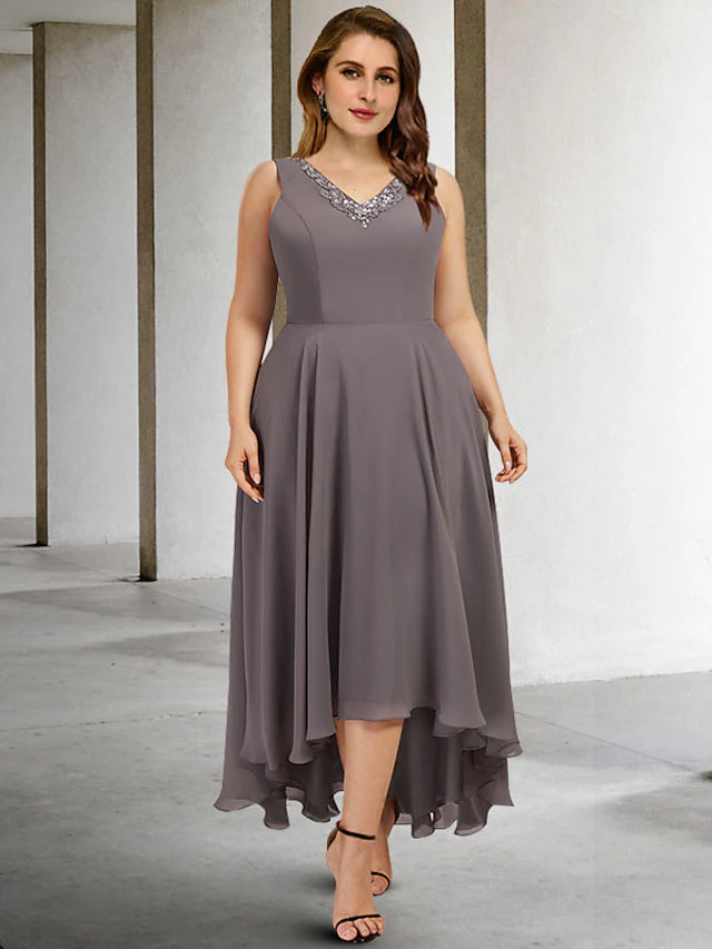 Two Piece A-Line Plus Size Curve Mother of the Bride Dresses Elegant Dress Wedding Guest Tea Length Sleeveless V Neck Chiffon with Beading
