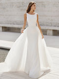 Beach Open Back Wedding Dresses Court Train Mermaid / Trumpet Sleeveless V Neck Satin Bridal Suits With Appliques