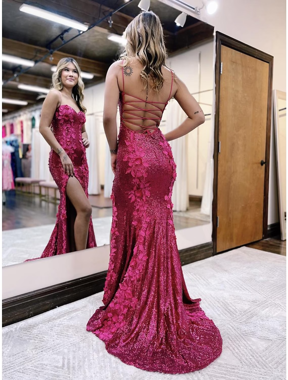 Mermaid / Trumpet Evening Gown Sexy Dress Formal Sweep / Brush Train Sleeveless Spaghetti Strap Sequined Backless with Sequin Appliques