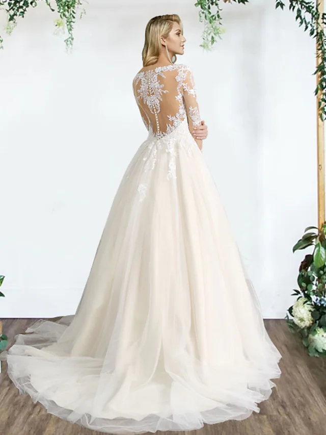 Princess A-Line Wedding Dresses Sweetheart Neckline  Lace Tulle Sleeveless Country Formal Luxurious with Pleats Appliques