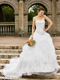 Ball Gown Wedding Dresses Strapless Court Train Organza Strapless Country Romantic Plus Size with Pick Up Skirt Embroidery