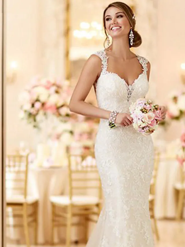 Wedding Dresses V Neck  Lace Spaghetti Strap Mordern Sexy Backless with