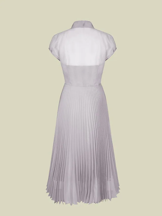 A-Line Mother of the Bride Dress Elegant Jewel Neck Tea Length Organza Short Sleeve with Bow(s) Pleats