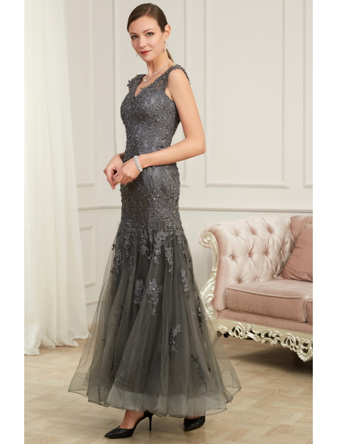 Mermaid / Trumpet Evening Gown Elegant Dress Party Wear Floor Length Sleeveless V Neck Polyester with Sequin Appliques